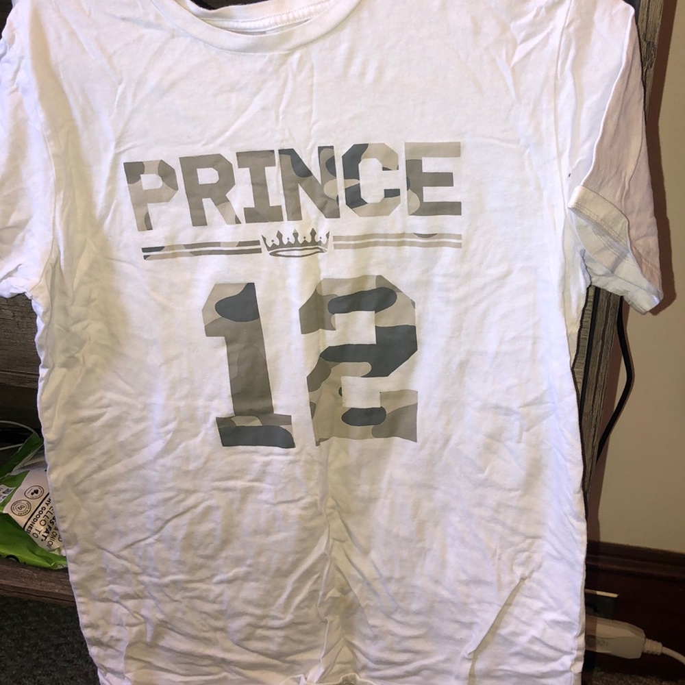Tee